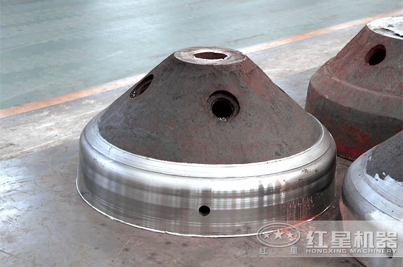 hp300圓錐破碎機每小時產(chǎn)多少噸？多少錢一臺？